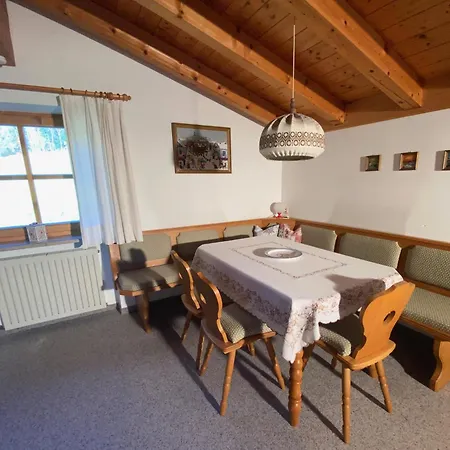 Haus Gneuss * ريت ام وينكل