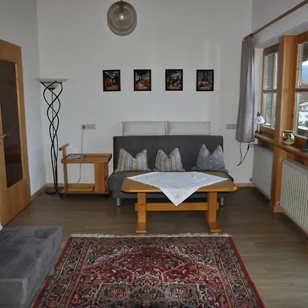 Haus Gneuss Apartamento Reit im Winkl